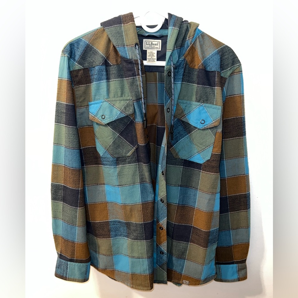 Men’s size medium LL Bean flannel jacket
